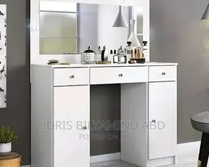 A Simple Dressing Table