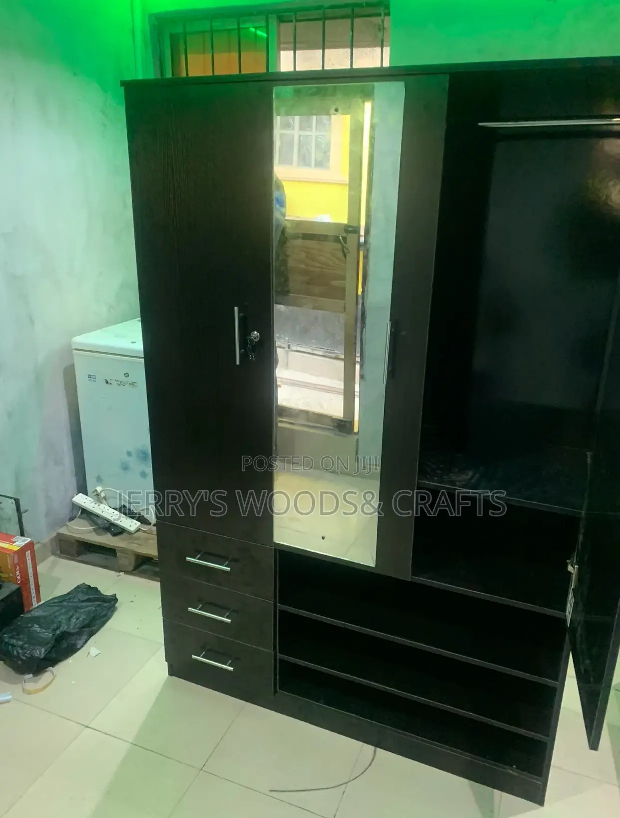 4ft Wardrobe