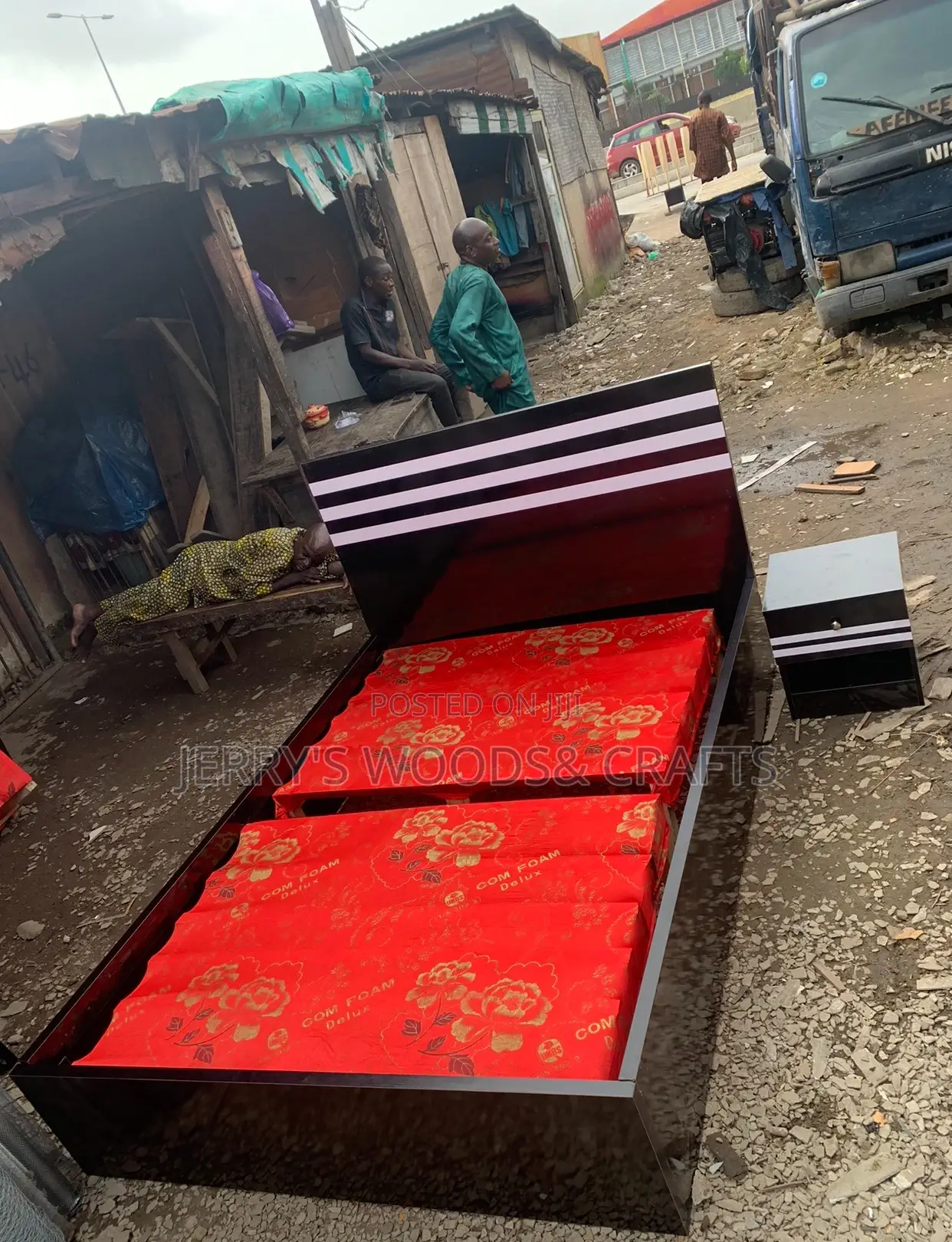 Quality 4/Half By 6 Bedframe