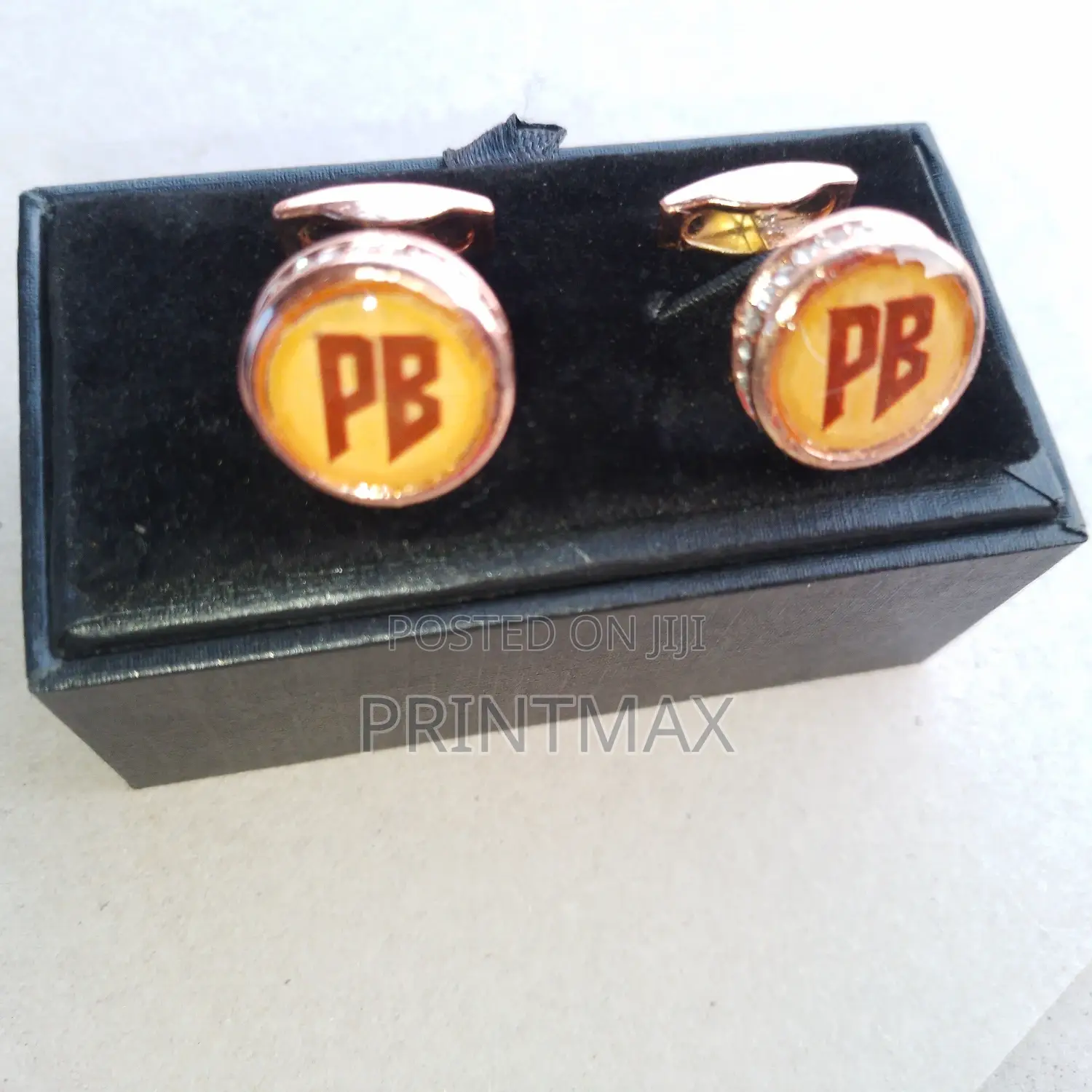 Customized Pairs of Cufflinks