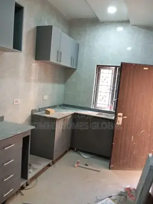 2bdrm Block of Flats in Dawaki Main. for rent