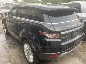 Land Rover Range Rover Evoque Pure Plus AWD 2013 Black