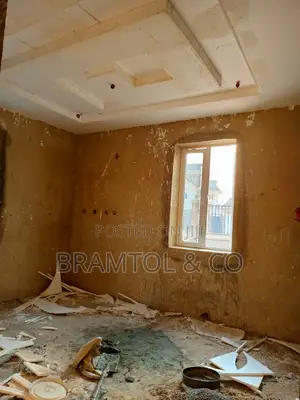 3bdrm Block of Flats in Durumi for rent