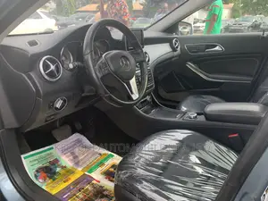 Mercedes-Benz GLA 250 2015