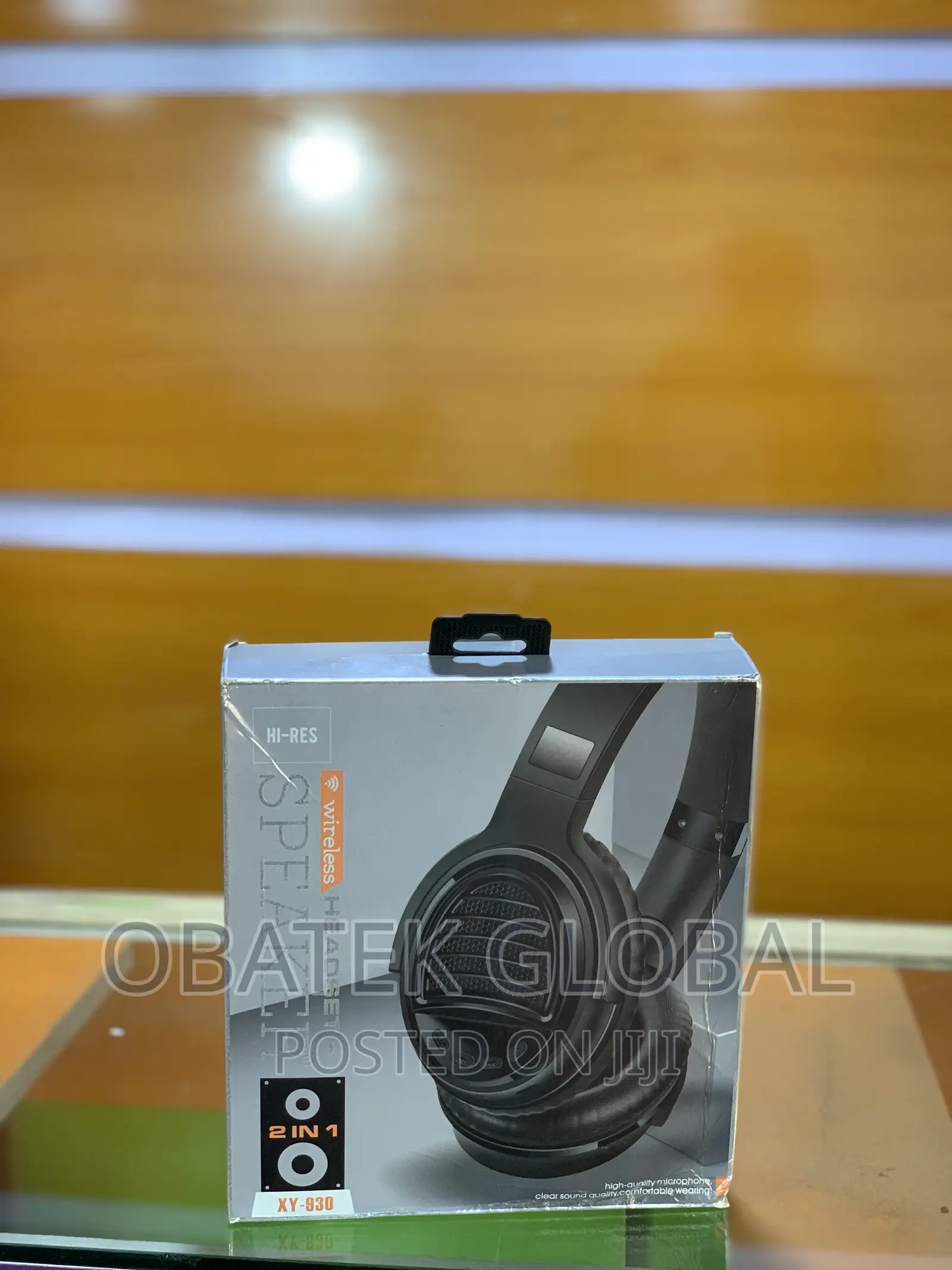 HI-RES Wireless Headset