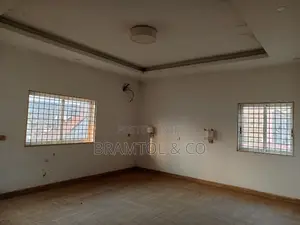 4bdrm Townhouse / Terrace in Durumi for rent