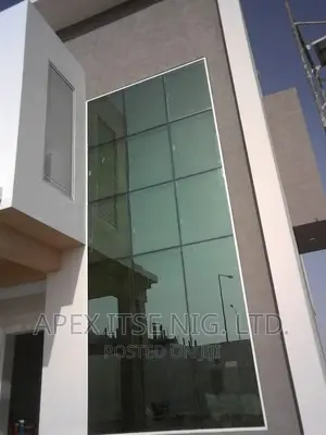 Green Reflective Curtain Wall