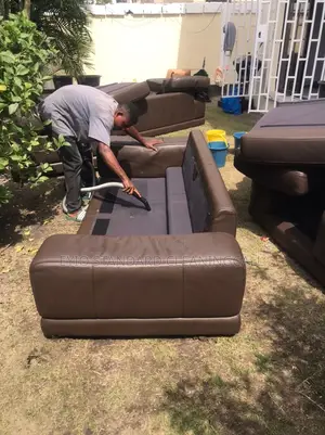 Upholstery and Rug Wash