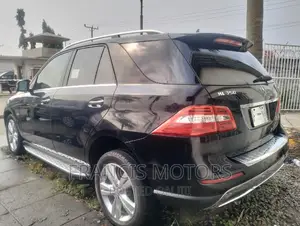 Mercedes-Benz M Class ML 350 4Matic 2013 Black