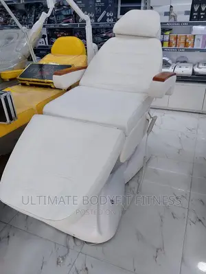 Brand New Luxury Massage Bed