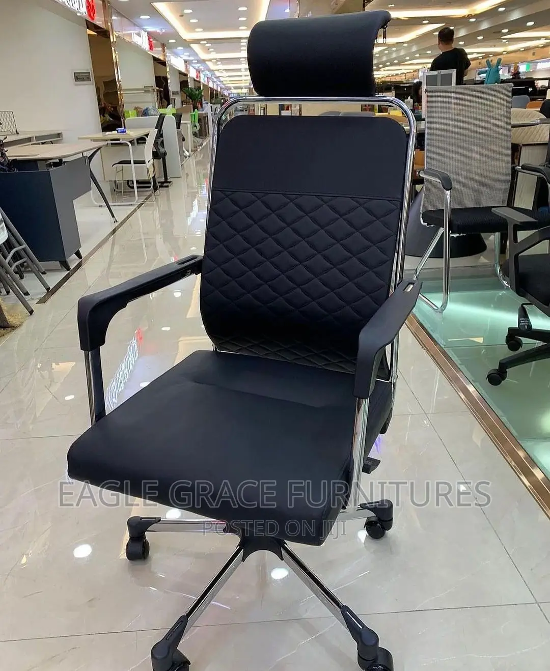 Executive Swivel Office Chair