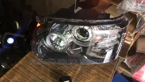 Clean Tokunbo Headlamp Range Rover Vogue 2010-2013
