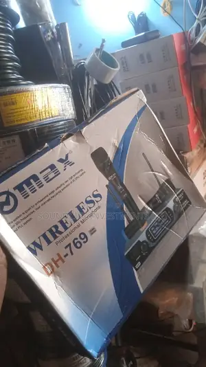 Omax DH_769 Wireless Mic