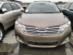 Toyota Venza 2012 Gold