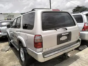 Toyota 4-Runner 2002 Silver