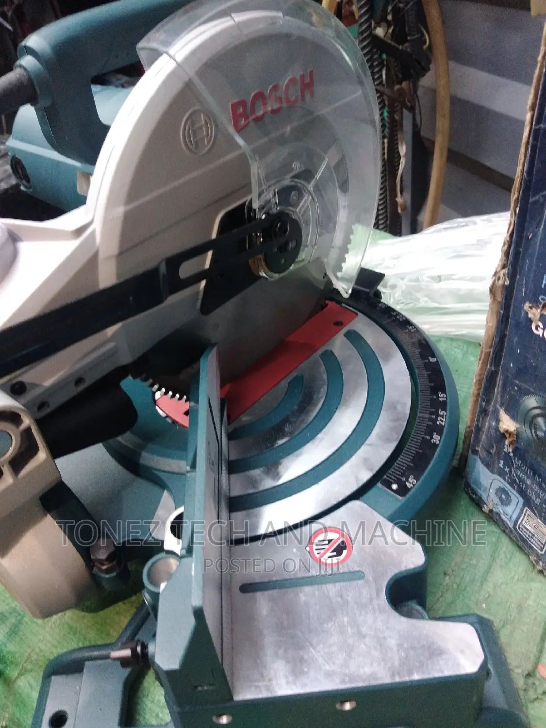 Bosch Miter Saw (GCM 10 MX)