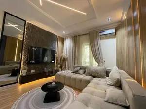Luxury and Spacious 1 Bedroom Apartment in Lekki