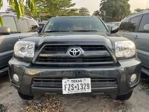 Toyota 4-Runner Limited 2008 Gray