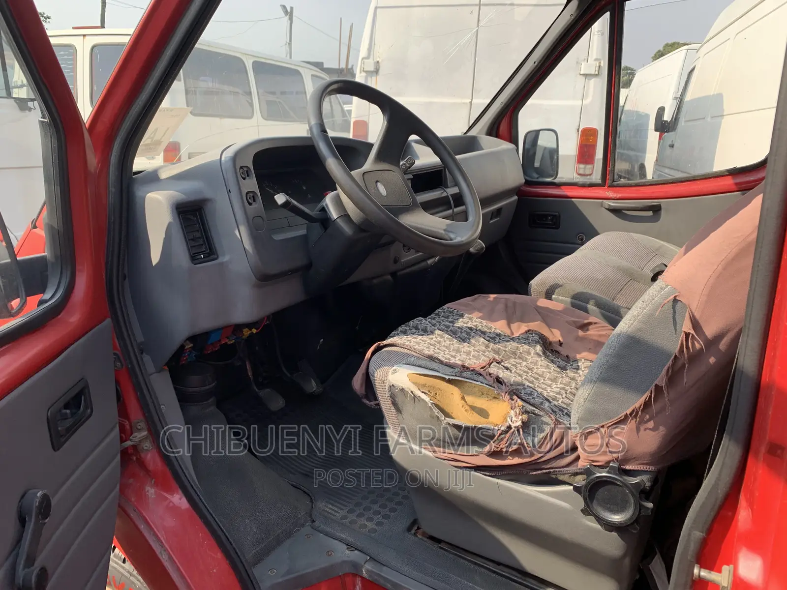 Ford Transit 1999 Red
