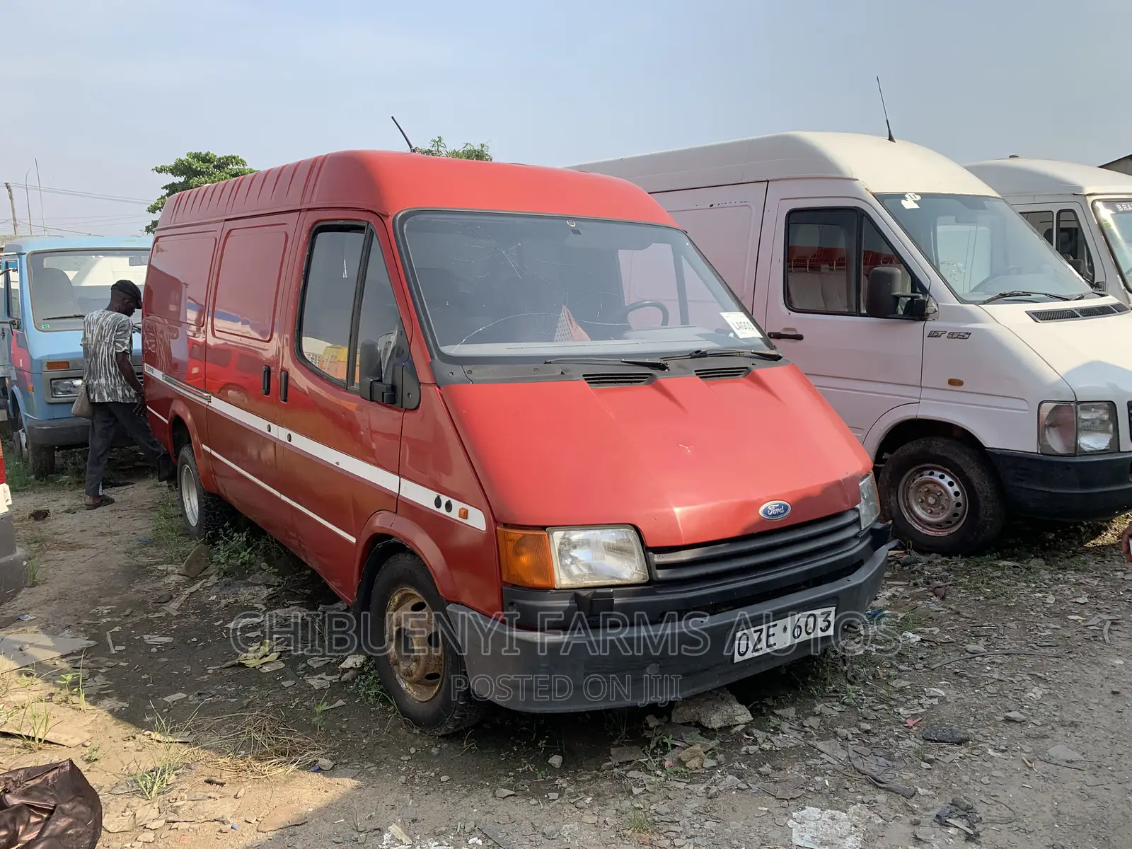 Ford Transit 1999 Red