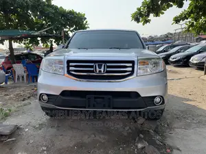 Honda Pilot LX 4dr SUV (3.5L 6cyl 5A) 2012 Silver