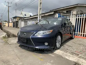 Lexus ES 350 FWD 2014 Blue