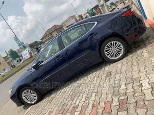 Lexus ES 350 FWD 2014 Blue