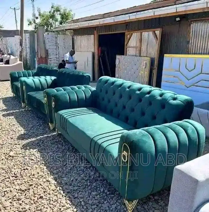 A Complete Set of Chairs