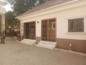 3bdrm Block of Flats in Guzape for rent