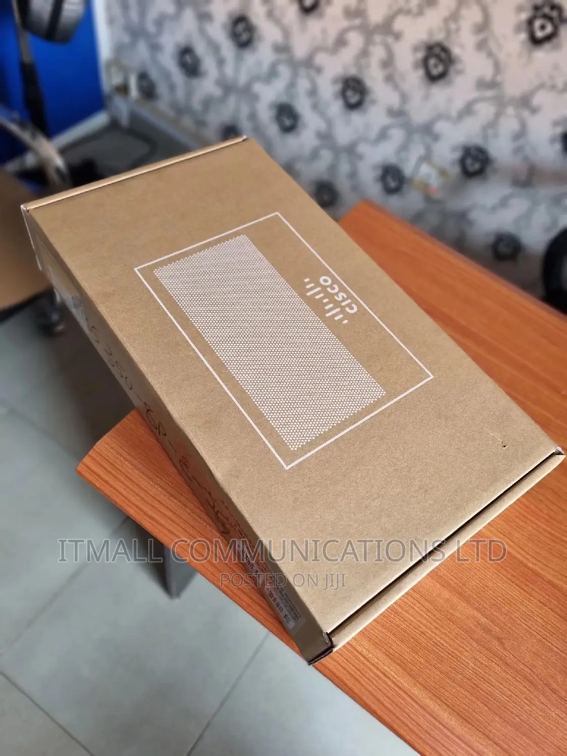 Cisco Cbs350-8p-E-2g-Eu