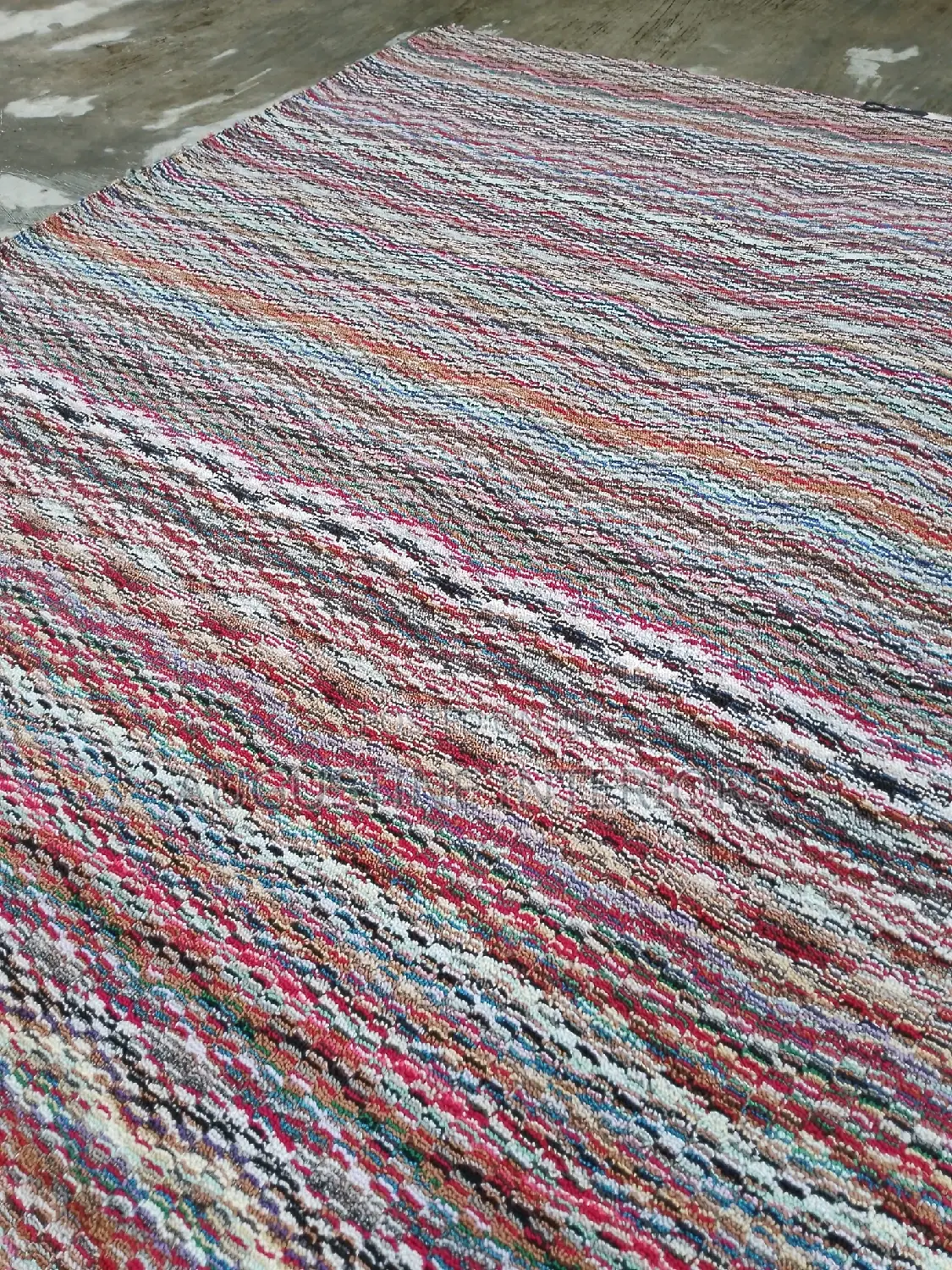 Disgn Quality Wall to Wall Rug Carpet
