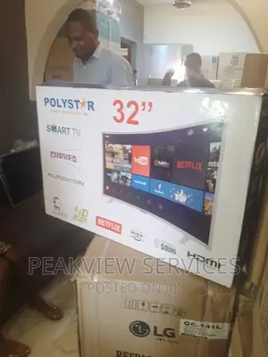 Curve Smart Tv Polystar 32 Inches