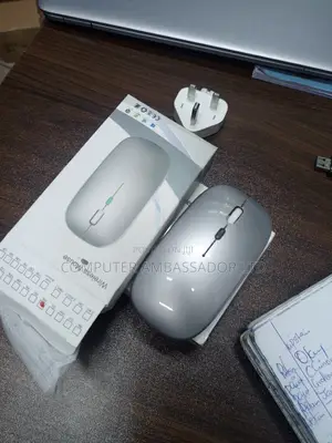 Laptop/Gadget Rechargeable Bluetooth Mouse
