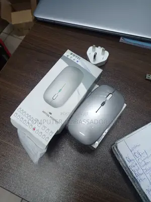 Laptop/Gadget Rechargeable Bluetooth Mouse