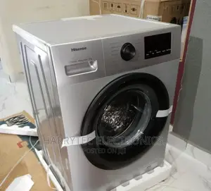 Hisense Washing Machine Front Loader Washing and Spinning .