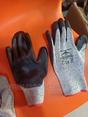 Anti Cut Slip Hand Gloves
