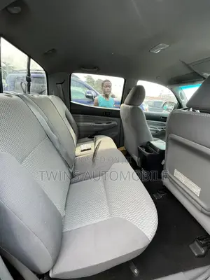 Toyota Tacoma Double Cab V6 Automatic 2012 Black