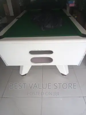 Coin and Marble Snooker Board White Local