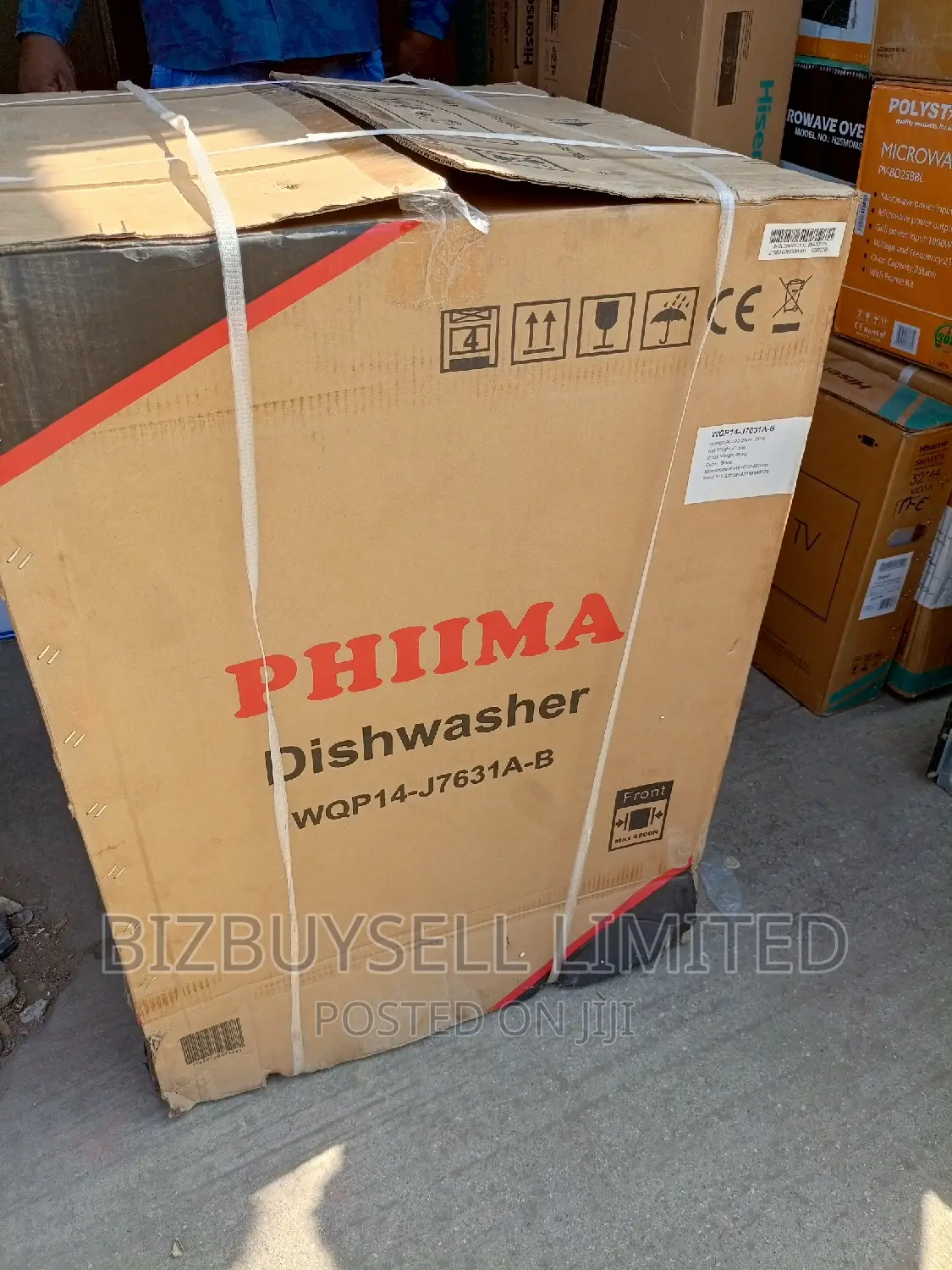 Phiima Dishwashing Machine.