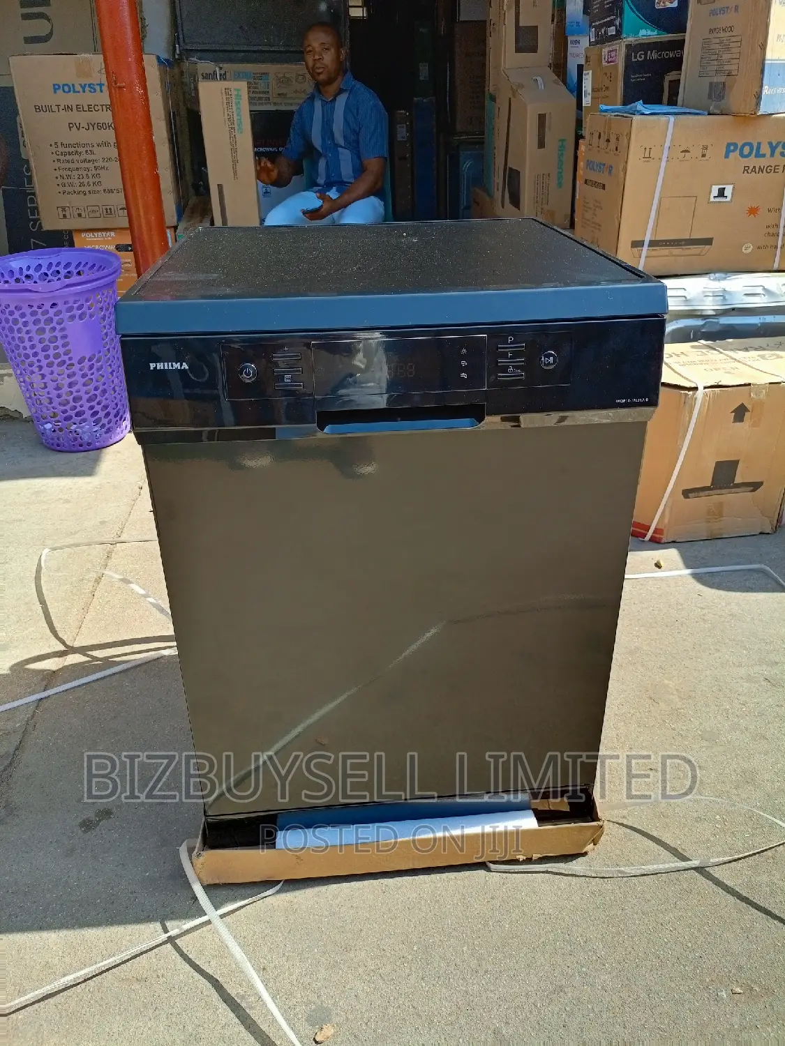 Phiima Dishwashing Machine.