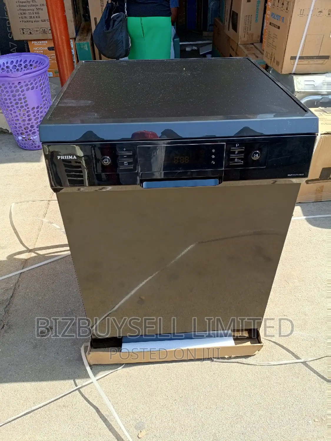 Phiima Dishwashing Machine.