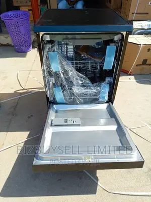 Phiima Dishwashing Machine.