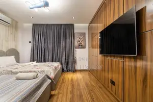 Luxury Three Bedroom Waterfront Apartment.