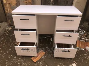 Set of Drawers Table