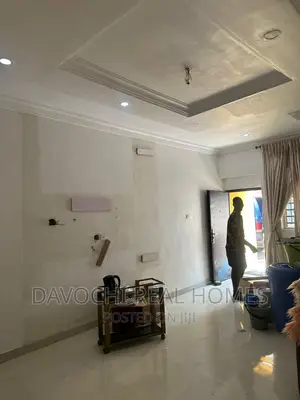 2bdrm Apartment in Orchid Road, Lekki for rent