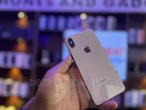 Apple iPhone XS Max 64 GB Gold