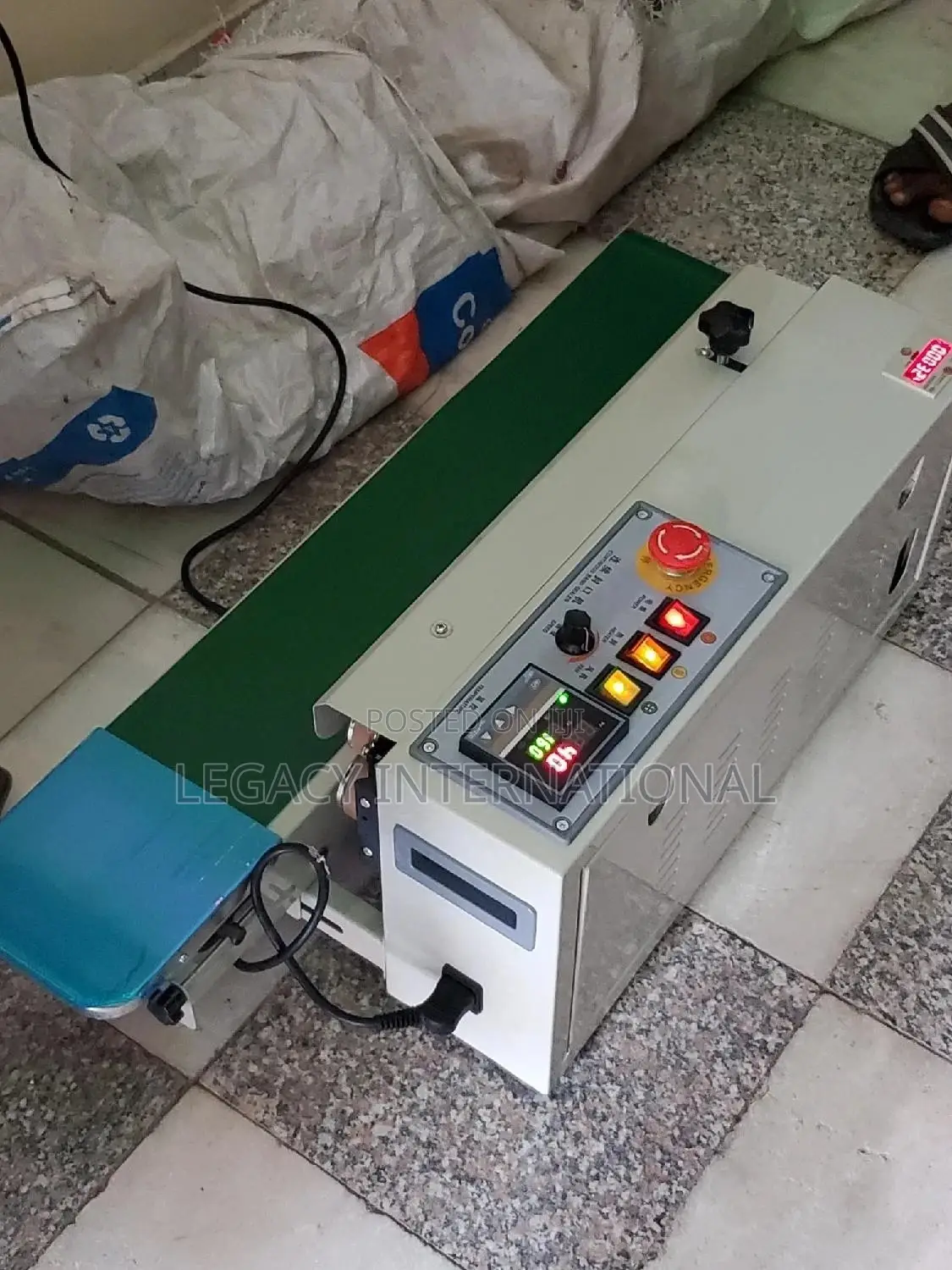 Automatic Continous Sealing Machine
