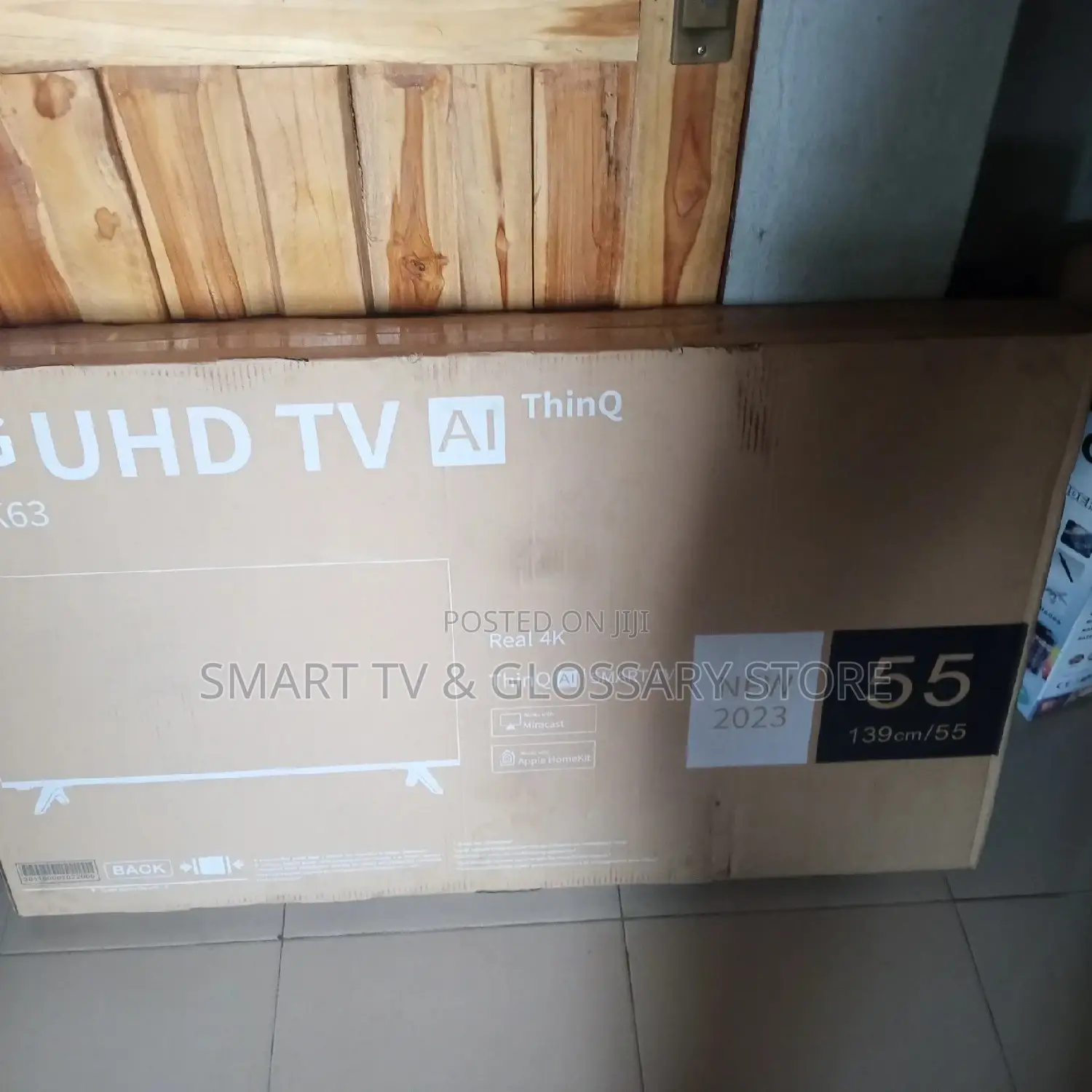 LG 55inches True Cinema Experience