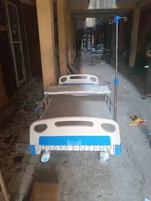 Medical Hospital Bed