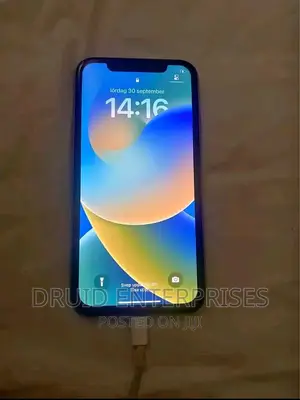 Apple iPhone 11 64 GB White
